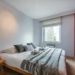 Apartment With Lateral Sea View & Private Parking