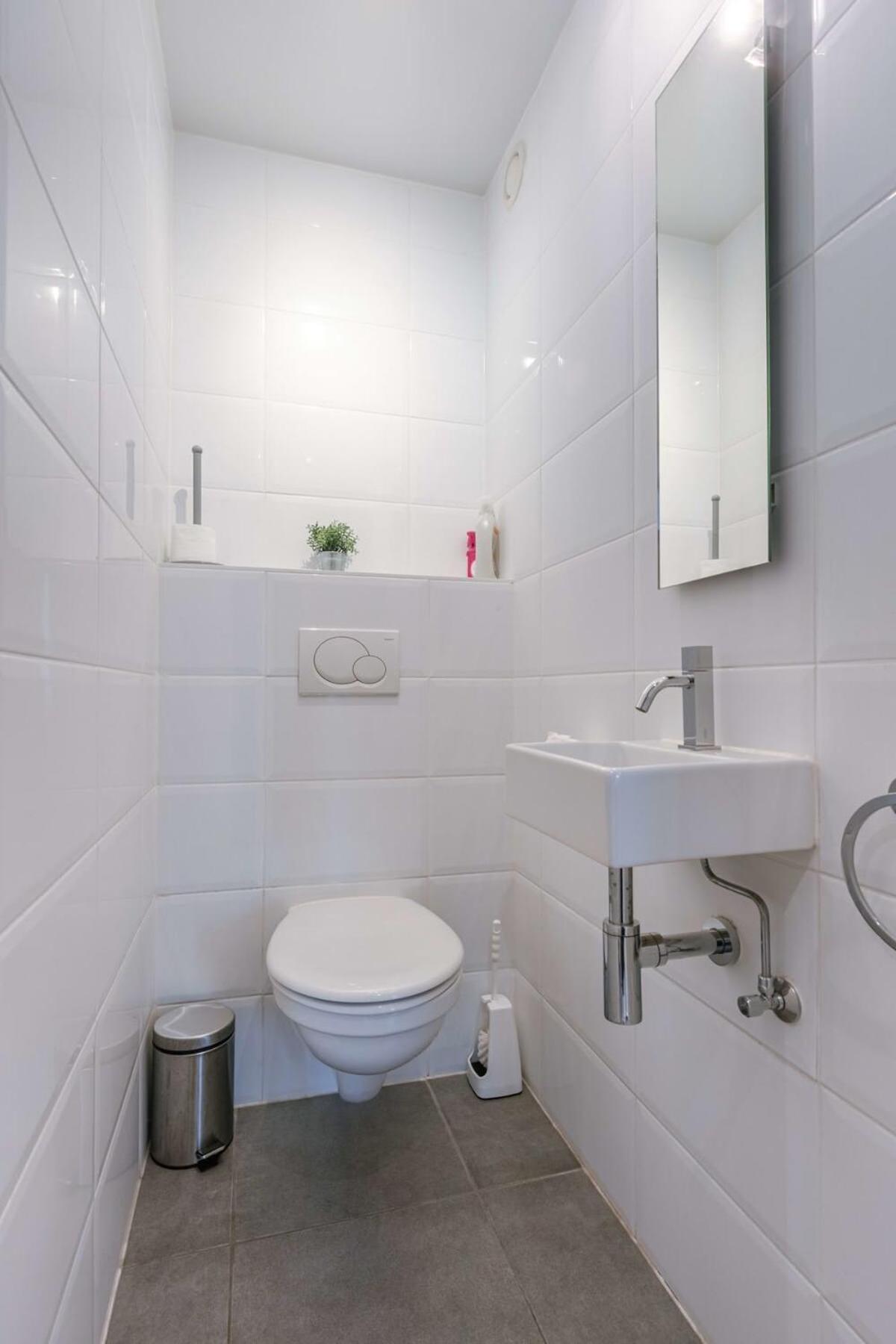 With Lateral Sea View & Private Parking Appartement